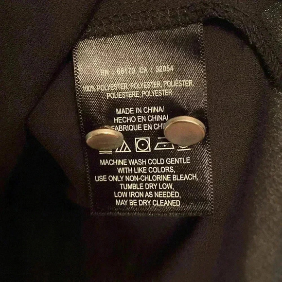 HD Paris - Anthroplogie women’s Blosue - Black - size 6 - scalloped trim - Picture 4 of 5